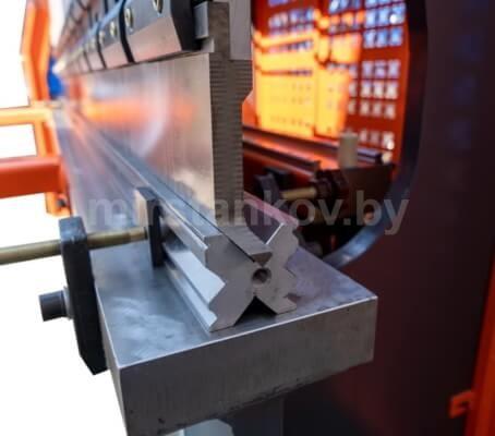 ГИДРАВЛИЧЕСКИЙ ЛИСТОГИБОЧНЫЙ ПРЕСС METAL MASTER PressMaster 2580 Servo — изображение 7