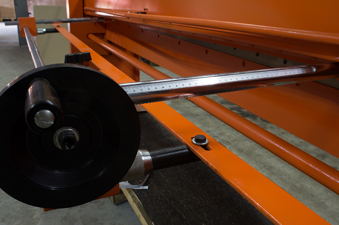 Гильотина ручная Stalex Q01-1,5х1500 — изображение 3