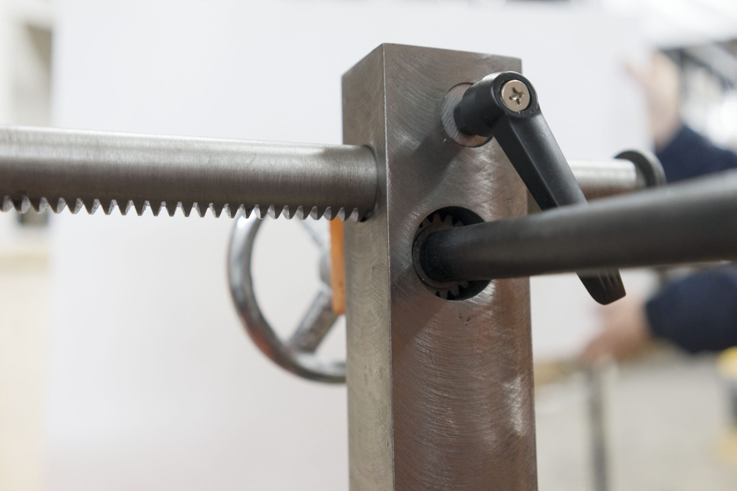 Гильотина электромеханическая Stalex Q11-3x1500 — изображение 9