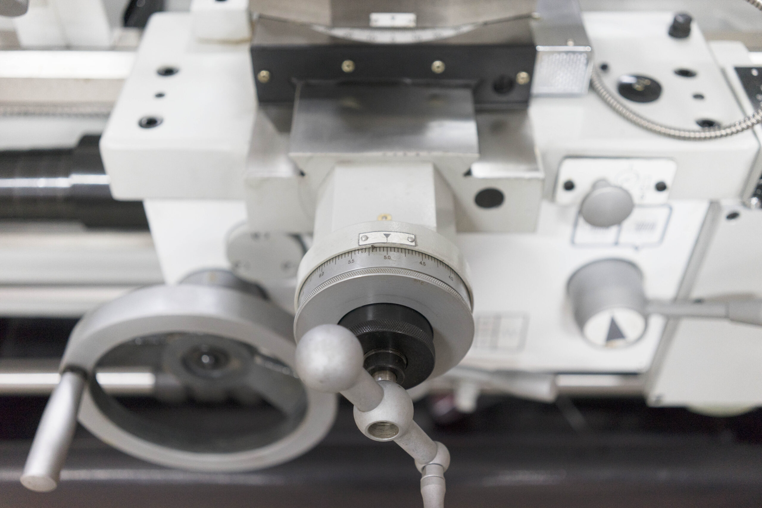 Станок токарно-винторезный STALEX C6246E/2000 — изображение 12