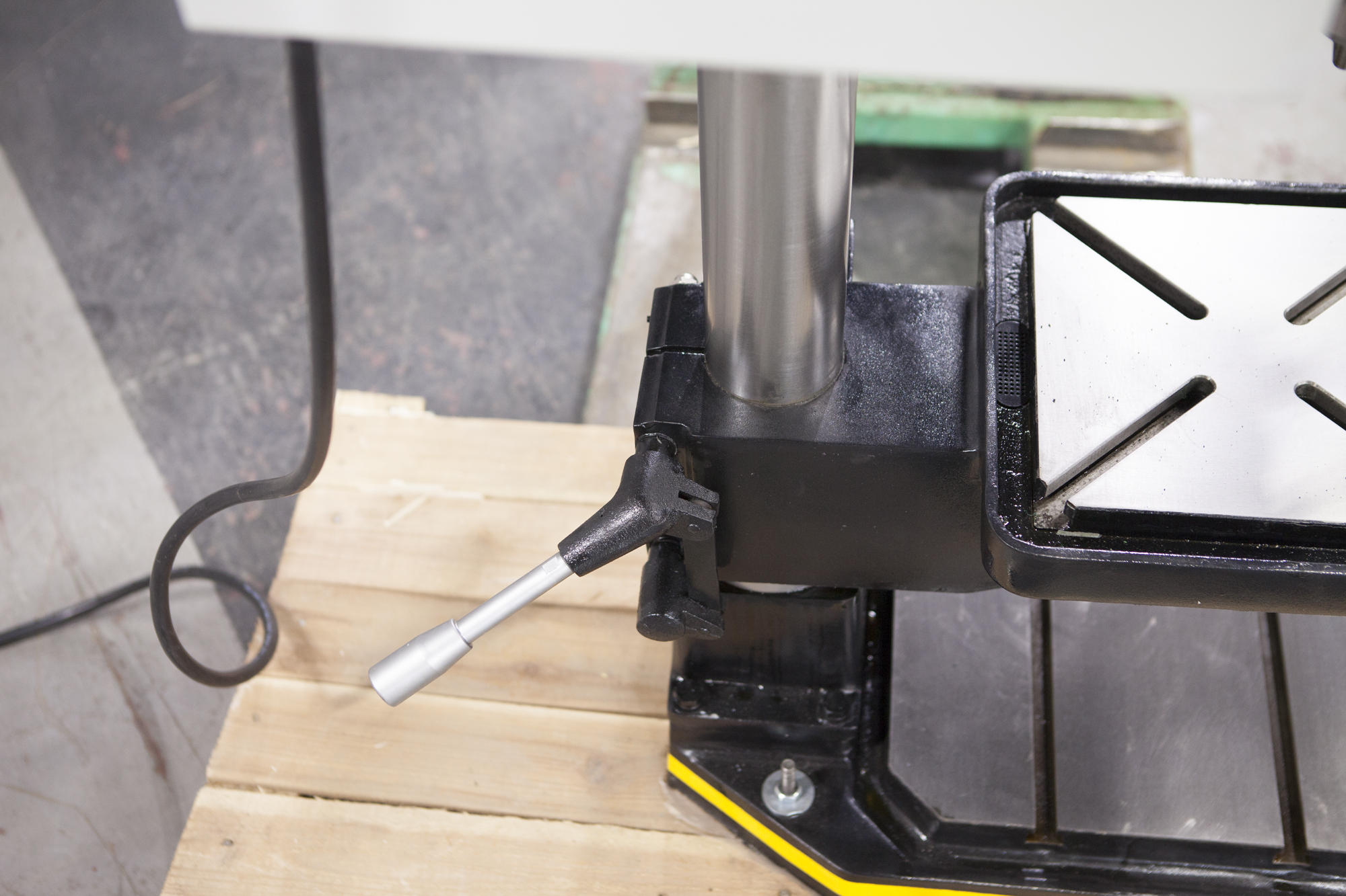 Сверлильно-резьбонарезной станок STALEX MTB-25PF — изображение 11