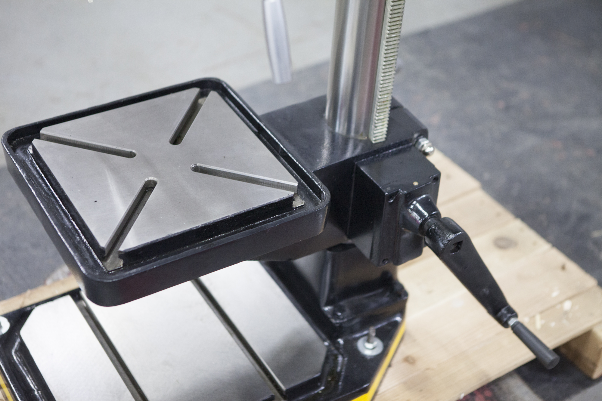 Сверлильно-резьбонарезной станок STALEX MTB-25 — изображение 11