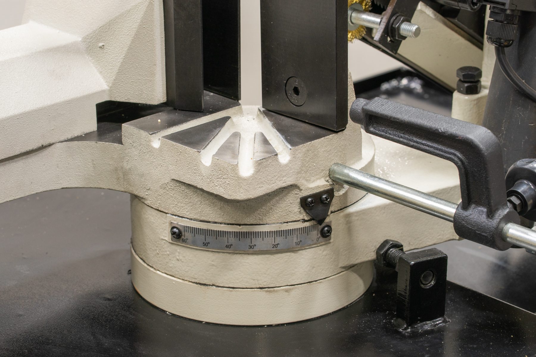 Станок ленточнопильный Stalex BSМ-220GV — изображение 14